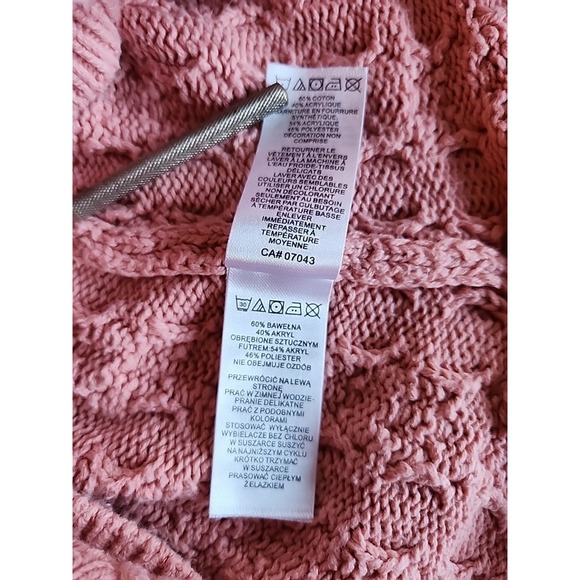 Cupcakes & Cashmere Cable Knit Sweater Hoodie Floral Embroidery Pink Toddler 24M - Picture 9 of 10